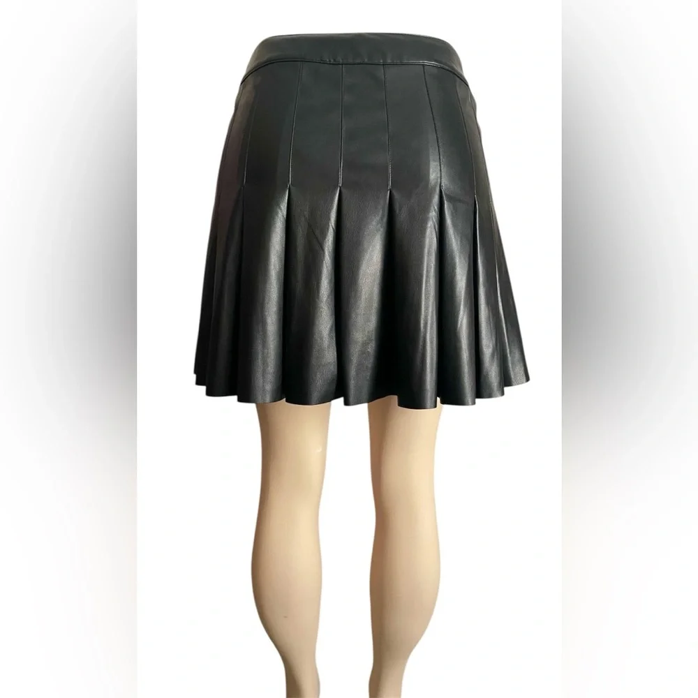 Arizona Faux Leather Womens Pleated Skirt Juniors, Color: Black Sz XL